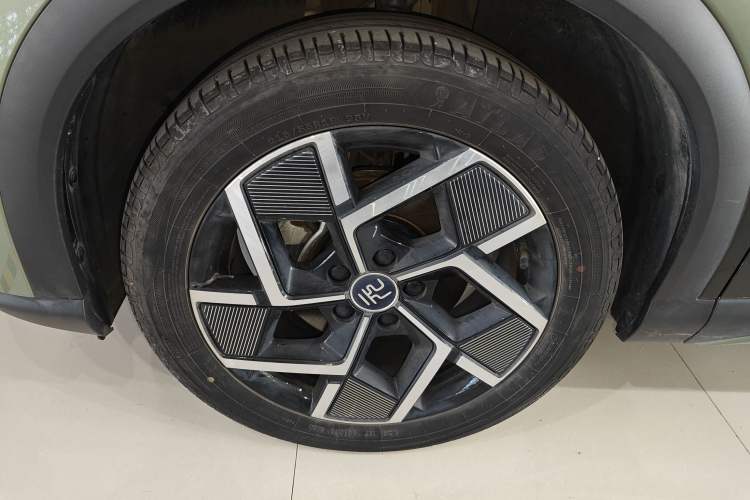Used BYD Yuan PLUS 2022 510 km Flagship Version Exterior 3