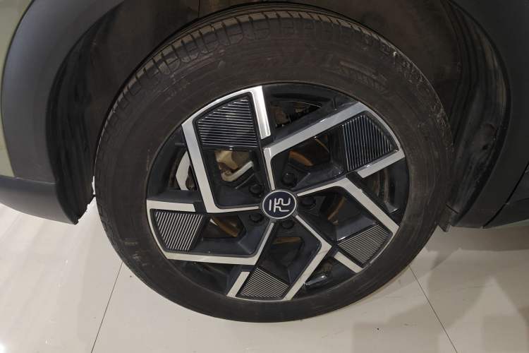 Used BYD Yuan PLUS 2022 510 km Flagship Version Exterior 4