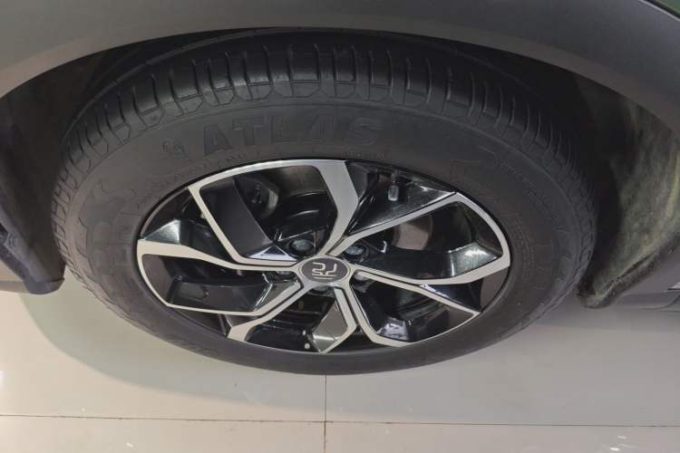 Used BYD Yuan PLUS 2022 430 km Luxury Version Exterior 4