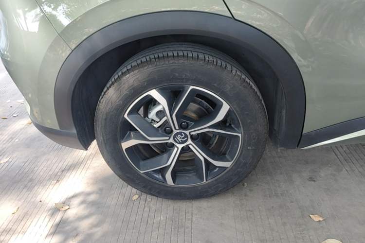 Used BYD Yuan PLUS 2022 430 km Luxury Version Exterior 5