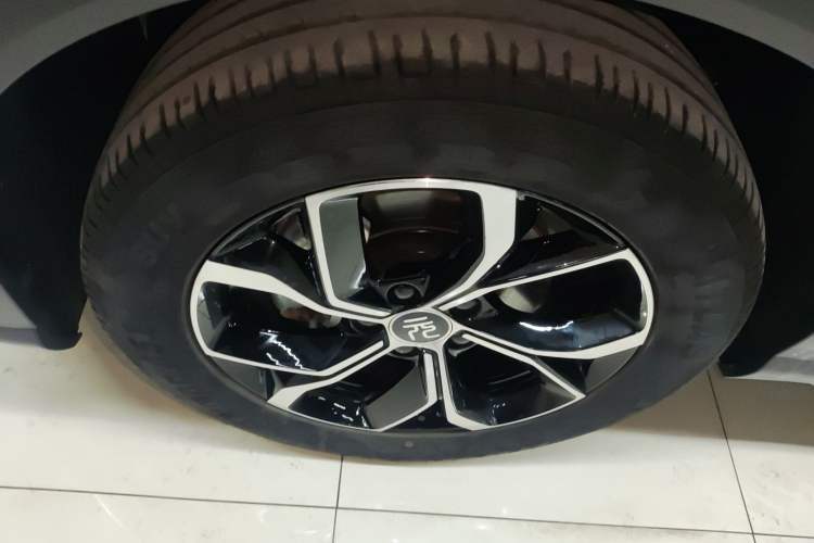 Used BYD Yuan PLUS 2022 430 km Luxury Version Exterior 7