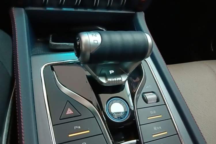 Used BYD Yuan PLUS 2022 430 km Luxury Version Gear Lever