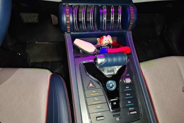 Used BYD Yuan PLUS 2022 510 km Flagship Version Gear Lever
