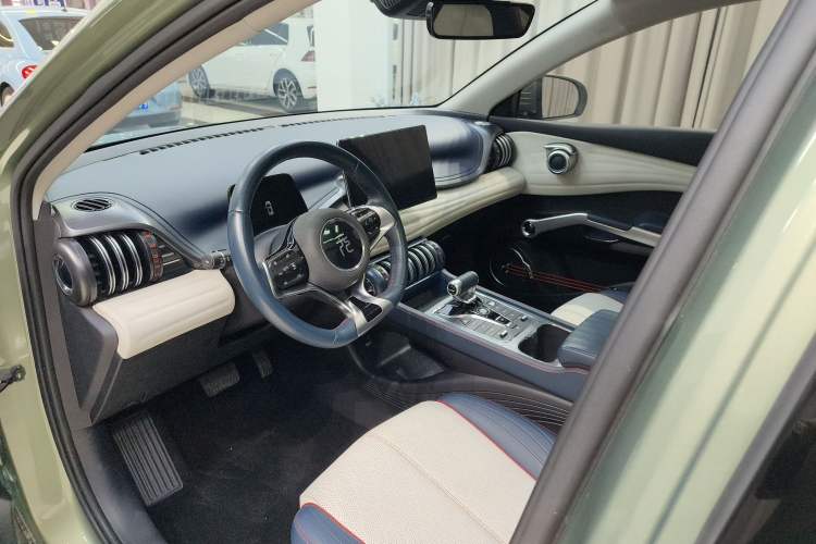 Used BYD Yuan PLUS 2022 510 km Flagship Version Interior 2