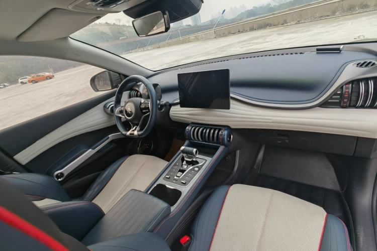 Used BYD Yuan PLUS 2022 510 km Flagship Version Interior 2