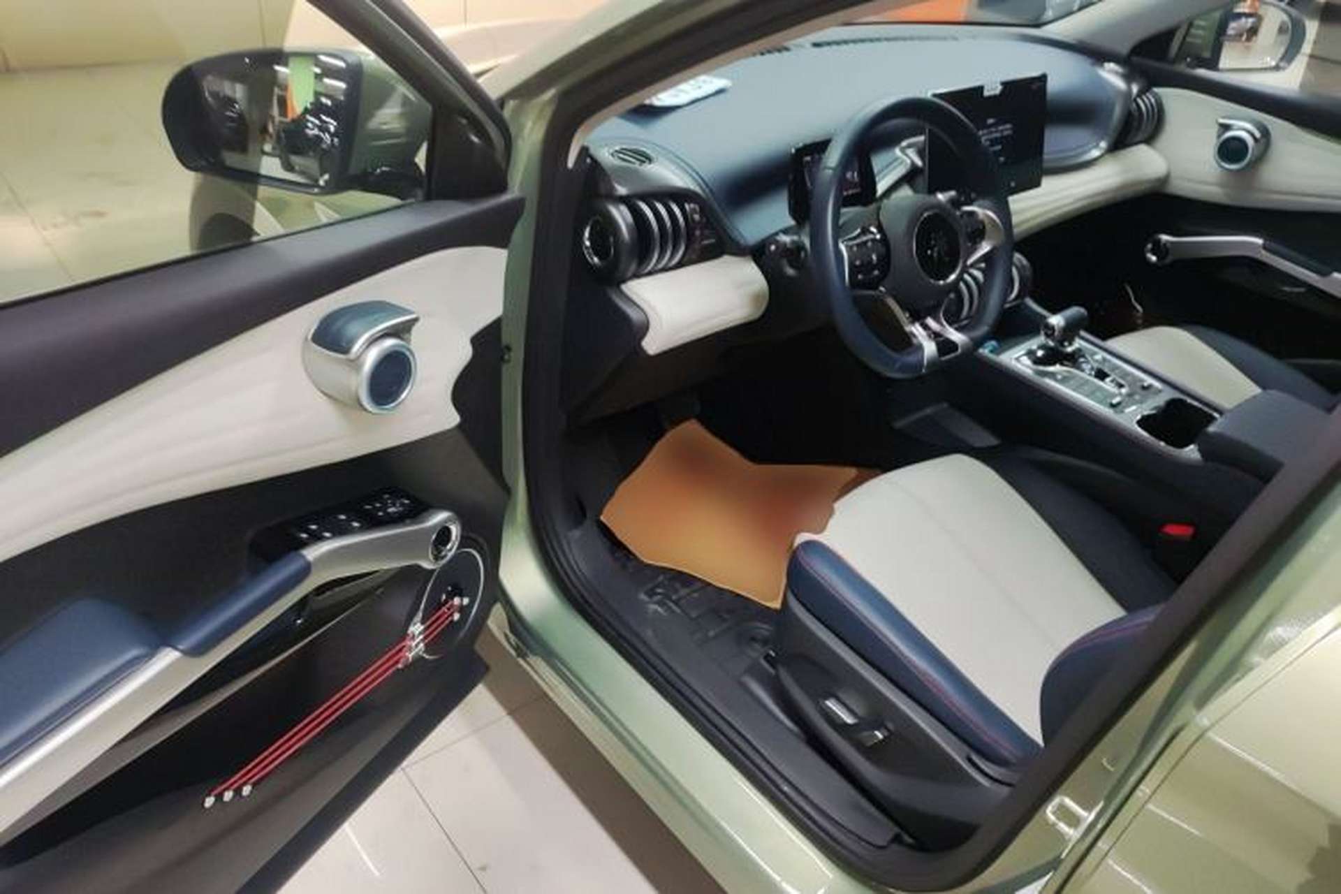 Used BYD Yuan PLUS 2022 430 km Luxury Version Interior 3