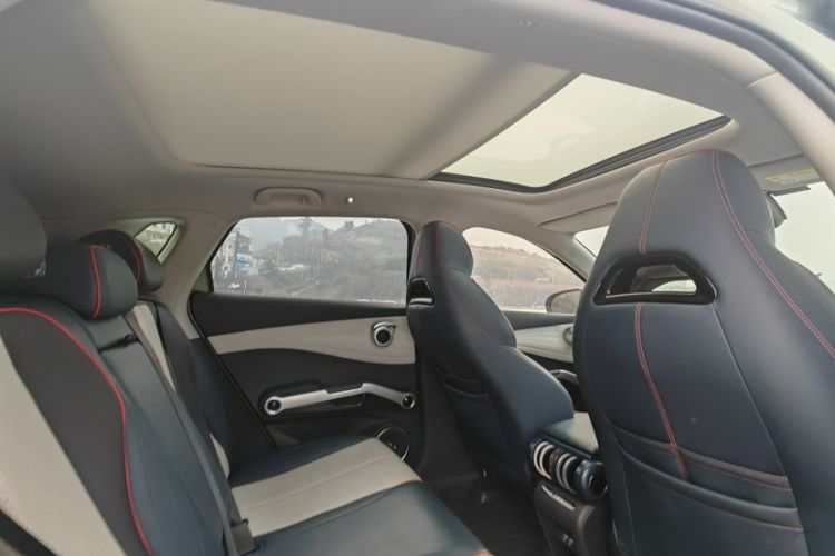 Used BYD Yuan PLUS 2022 510 km Flagship Version Interior 3