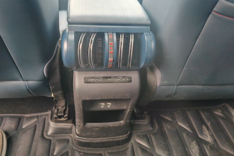 Used BYD Yuan PLUS 2022 510 km Flagship Version Interior 7