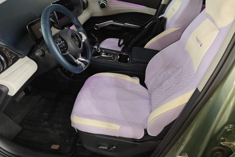 Used BYD Yuan PLUS 2022 510 km Flagship Version Left Front Seat