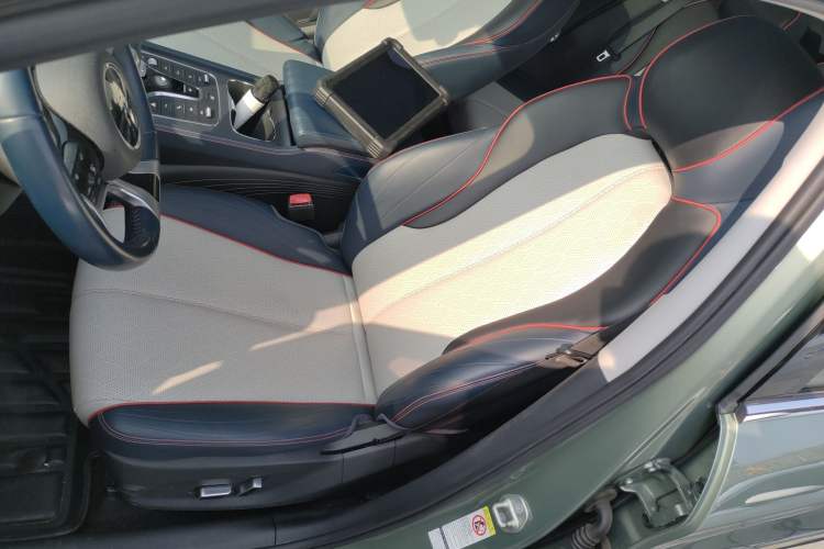 Used BYD Yuan PLUS 2022 510 km Flagship Version Left Front Seat