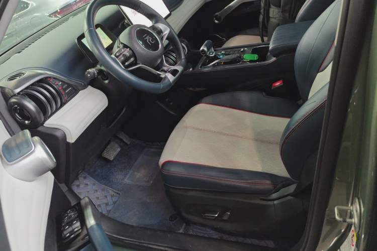 Used BYD Yuan PLUS 2022 430 km Luxury Version Left Front Seat