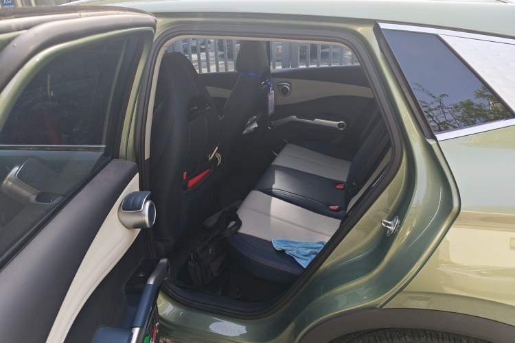 Used BYD Yuan PLUS 2022 430 km Luxury Version Left Rear Seat