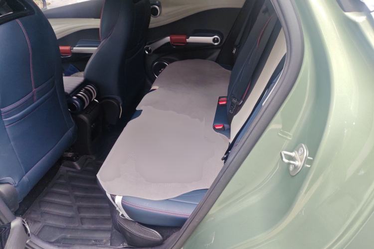 Used BYD Yuan PLUS 2022 510 km Flagship Version Left Rear Seat