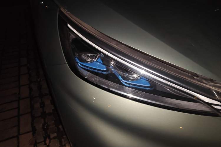Used BYD Yuan PLUS 2022 430 km Luxury Version Right Front Headlight