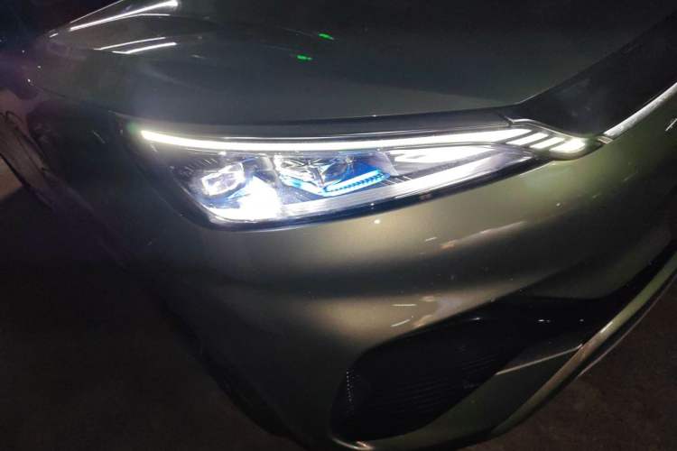 Used BYD Yuan PLUS 2022 510 km Flagship Version Right Front Headlight