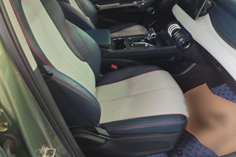 Used BYD Yuan PLUS 2022 430 km Luxury Version Right Front Seat