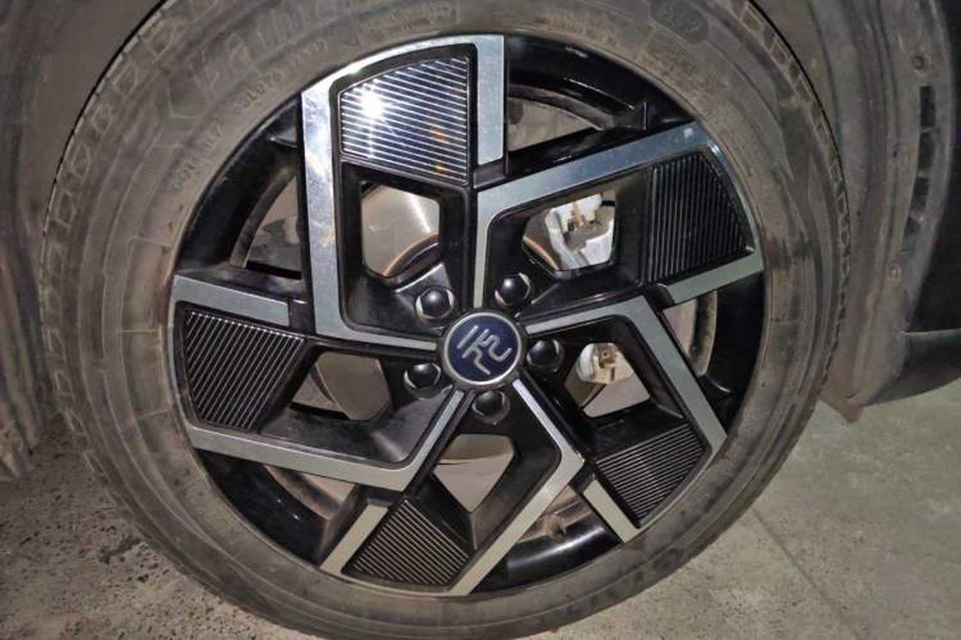 Used BYD Yuan PLUS 2022 510 km Flagship Version Right Front Wheel Hub