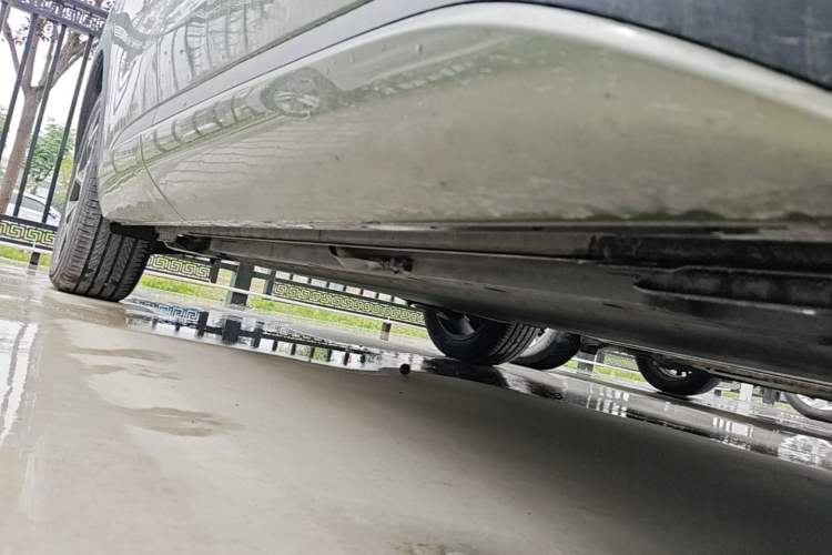 Used BYD Yuan PLUS 2022 510 km Flagship Version Right Side Sill