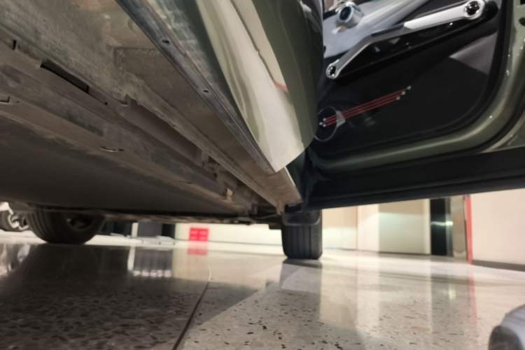 Used BYD Yuan PLUS 2022 510 km Flagship Version Right Side Sill