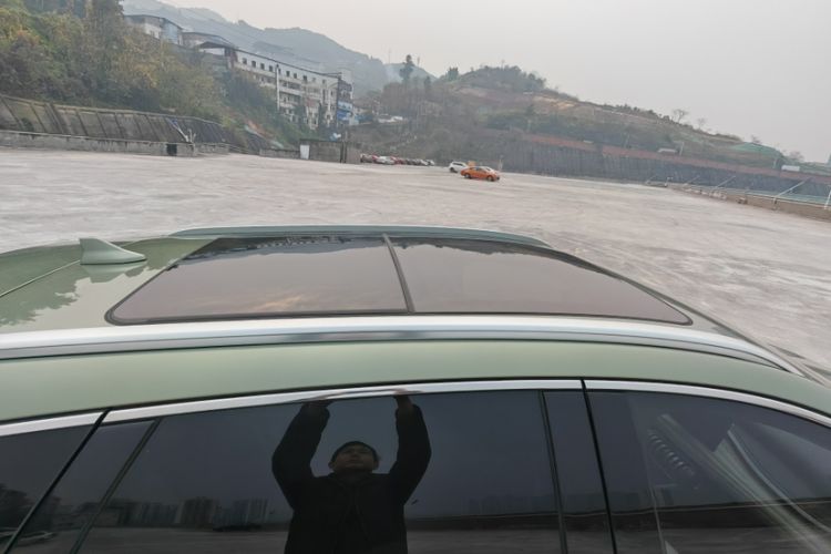 Used BYD Yuan PLUS 2022 510 km Flagship Version Roof