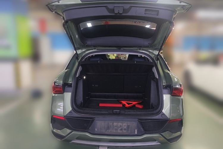 Used BYD Yuan PLUS 2022 430 km Luxury Version Trunk