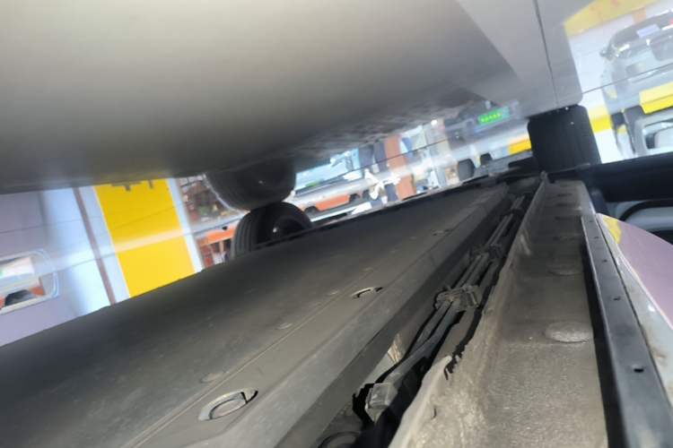 Used BYD Yuan PLUS 2022 510 km Flagship Version Left Side Sill