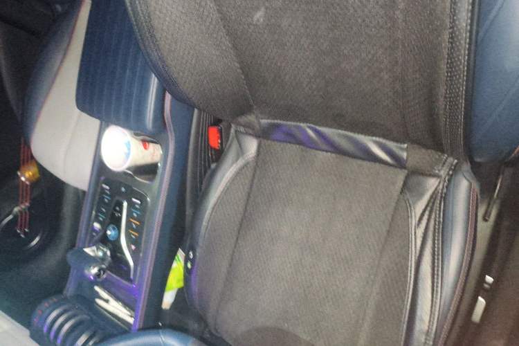 Used BYD Yuan PLUS 2022 510 km Flagship Version Left Front Seat