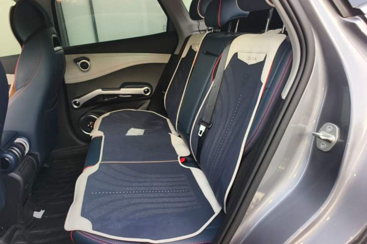 Used BYD Yuan PLUS 2022 430 km Luxury Version Left Rear Seat