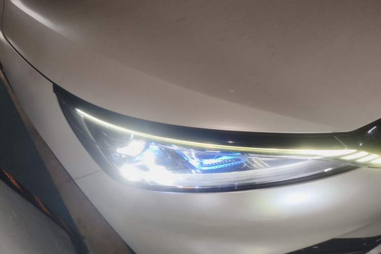 Used BYD Yuan PLUS 2022 510 km Flagship Version Right Front Headlight