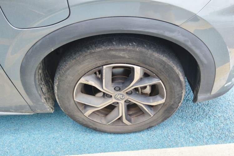 Used BYD Yuan PLUS 2022 510 km Luxury Version Right Front Wheel Hub