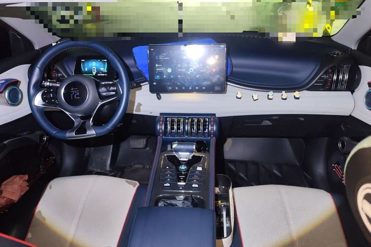 Used BYD Yuan PLUS 2022 430 km Luxury Version Center Console