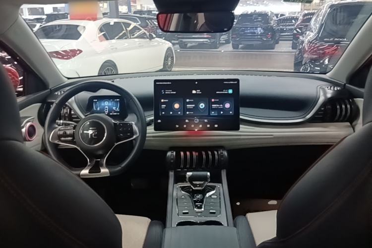 Used BYD Yuan PLUS 2022 510KM Flagship PLUS Center Console