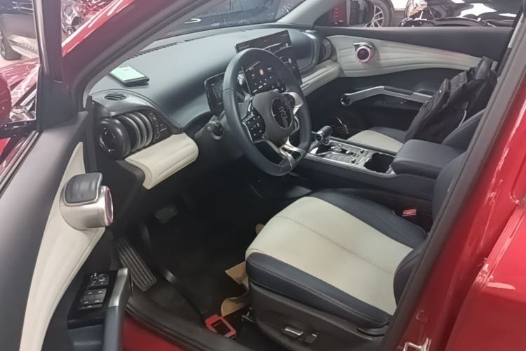 Used BYD Yuan PLUS 2022 510KM Flagship PLUS Driver Seat