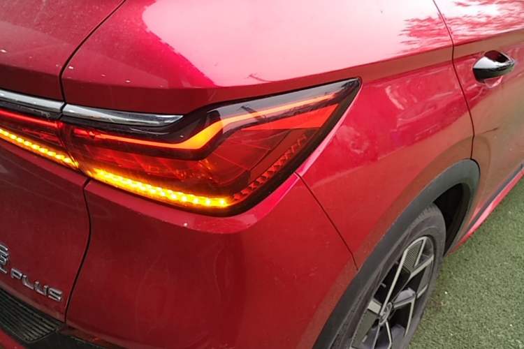 Used BYD Yuan PLUS 2022 510 km Flagship Version Exterior 3