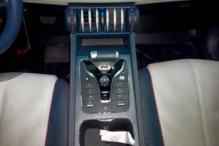 Used BYD Yuan PLUS 2022 430 km Luxury Version Gear Lever