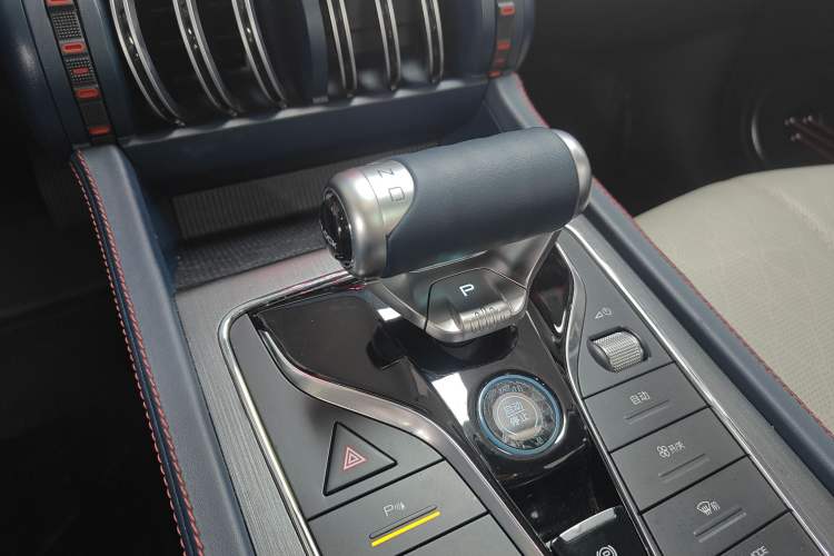 Used BYD Yuan PLUS 2022 510KM Flagship PLUS Gear Lever