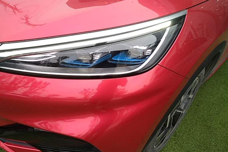 Used BYD Yuan PLUS 2022 510 km Flagship Version Left Front Headlight