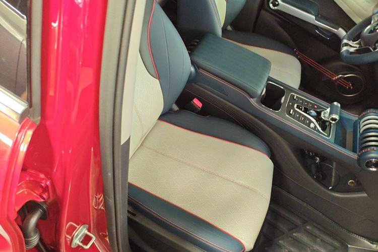 Used BYD Yuan PLUS 2022 510 km Flagship Version Right Front Seat