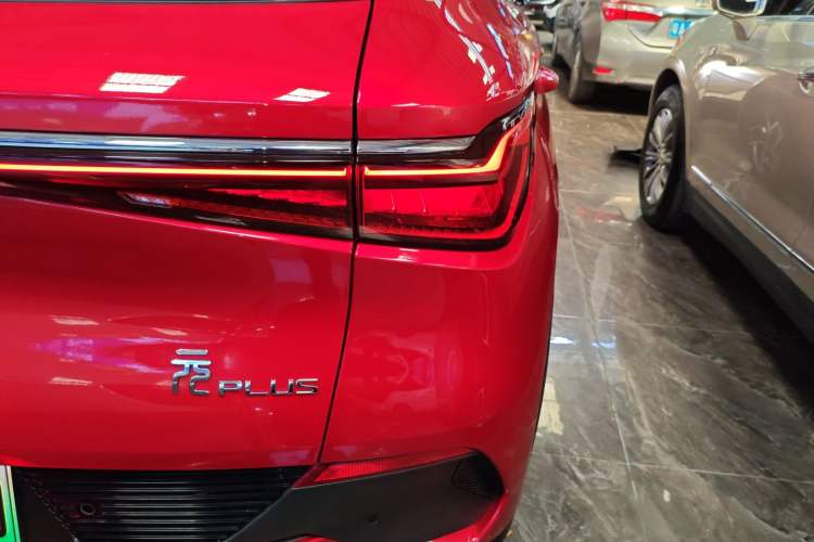 Used BYD Yuan PLUS 2022 510 km Flagship Version Right Rear Taillight