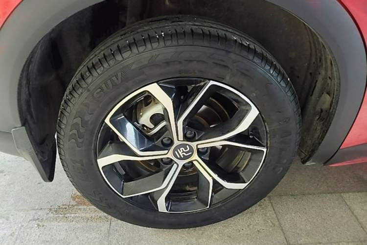 Used BYD Yuan PLUS 2022 430 km Luxury Version Right Rear Wheel Hub
