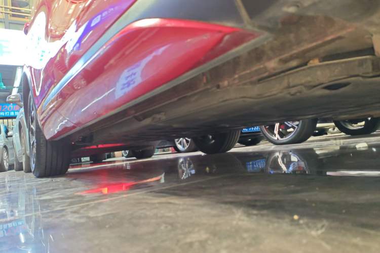 Used BYD Yuan PLUS 2022 510 km Flagship Version Right Side Sill