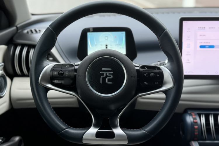 Used BYD Yuan PLUS 2022 430 km Luxury Version Steering Wheel