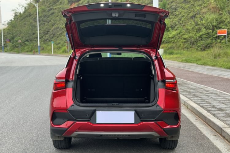 Used BYD Yuan PLUS 2022 430 km Luxury Version Trunk
