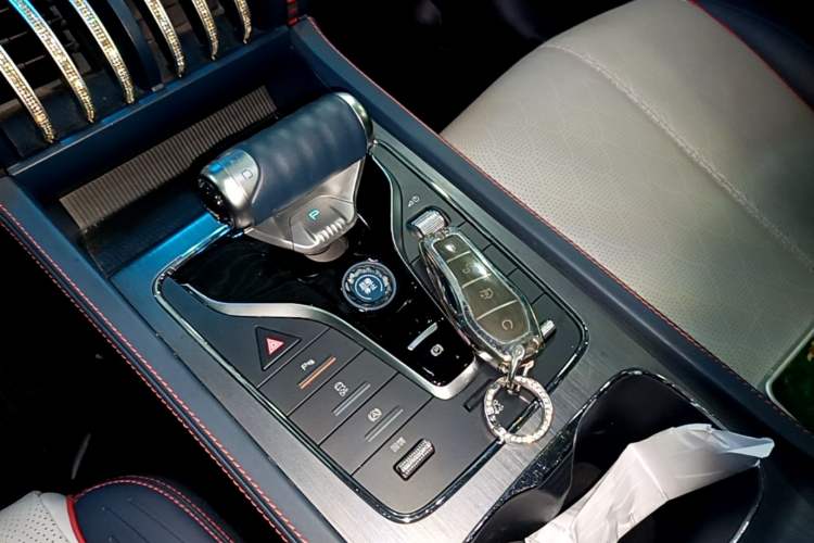 Used BYD Yuan PLUS 2022 430 km Luxury Version Vehicle Key