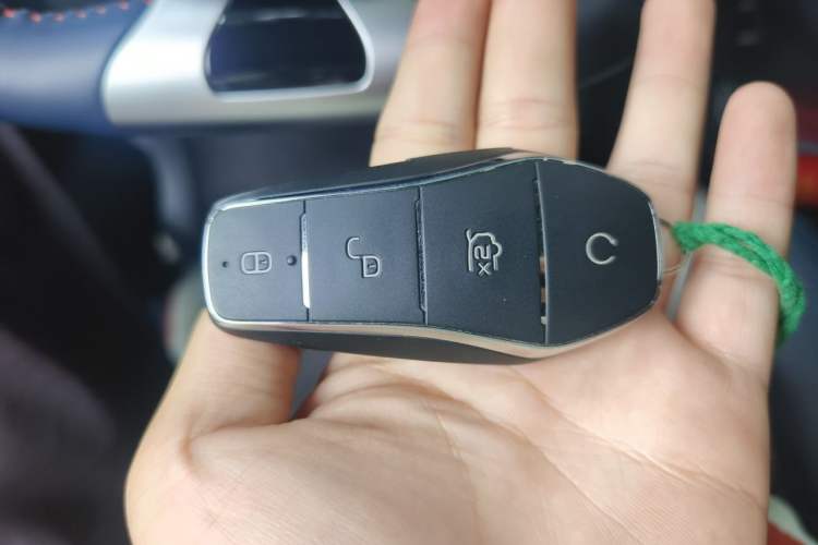 Used BYD Yuan PLUS 2022 430 km Luxury Version Vehicle Key