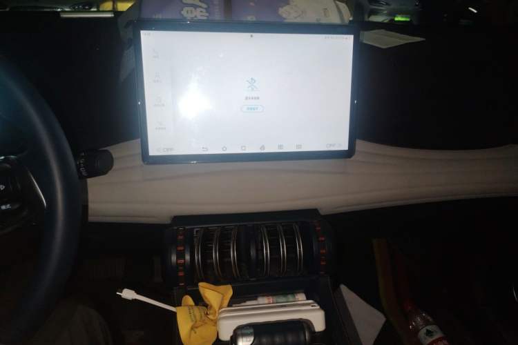Used BYD Yuan PLUS 2022 510 km Luxury Version Audio And AC Panel