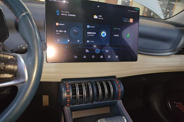 Used BYD Yuan PLUS 2022 510KM Flagship PLUS Audio And AC Panel