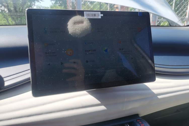 Used BYD Yuan PLUS 2022 510 km Luxury Version Audio And AC Panel