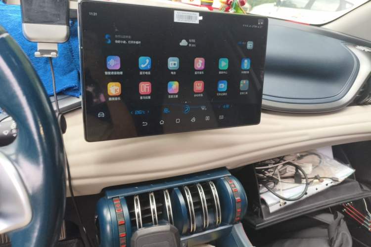 Used BYD Yuan PLUS 2022 430 km Luxury Version Audio And AC Panel