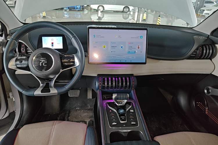 Used BYD Yuan PLUS 2022 510KM Flagship PLUS Center Console